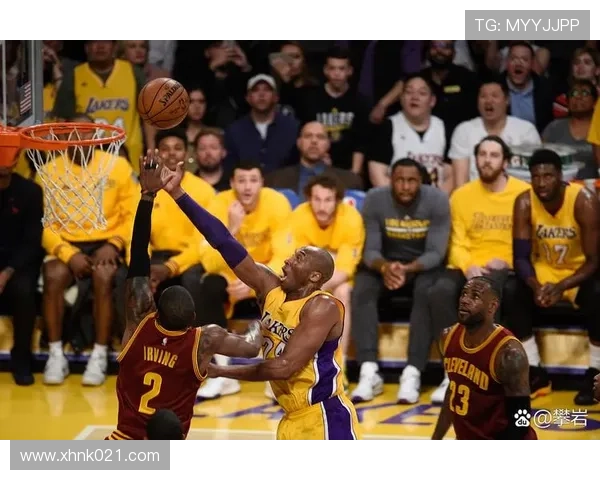 詹姆斯再创历史纪录带领湖人战胜勇士 迎来个人生涯第十次季后赛